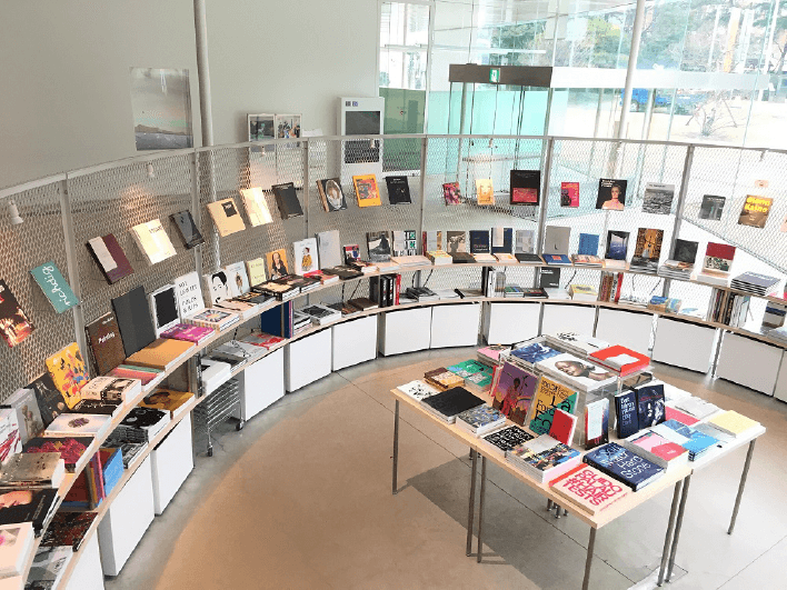 21st Century Museum Kanazawa zwembad installatie modern kunst